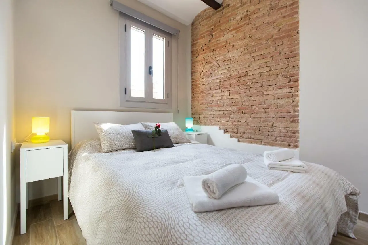 Stay Barcelona Gracia II Apartments 0*,